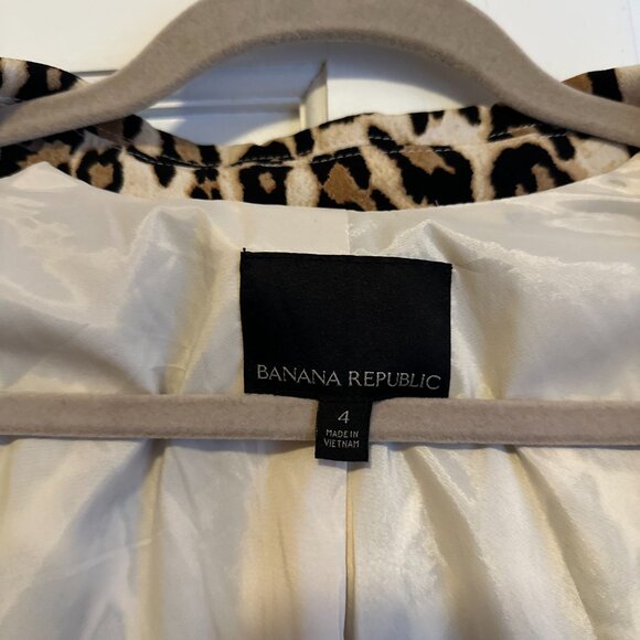 Banana Republic Leopard Soft Blazer - Picture 4 of 4